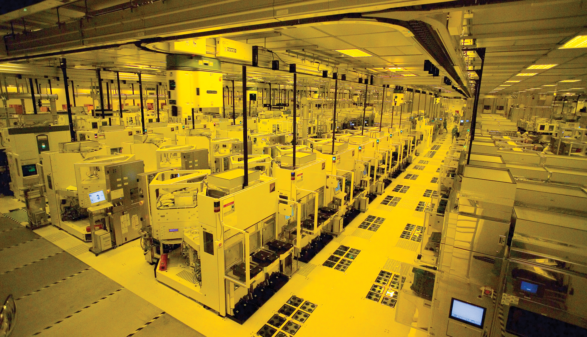 Semiconductor manufacturing cleanroom